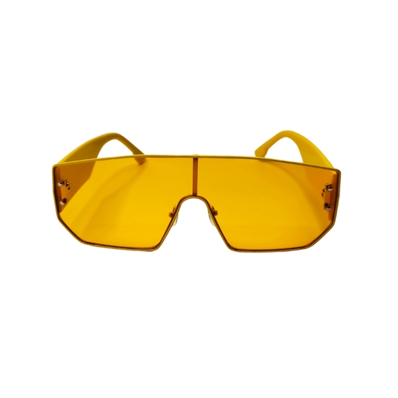 Large Frame Fashion Sunglasses | Yellow - Picture 3 of 4